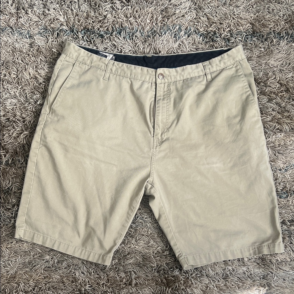 Volcom: Mens Chino Shorts: Modern Fit Everyday Casual Style Pre-Laundered